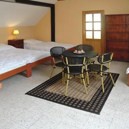 Appartement In With Private *